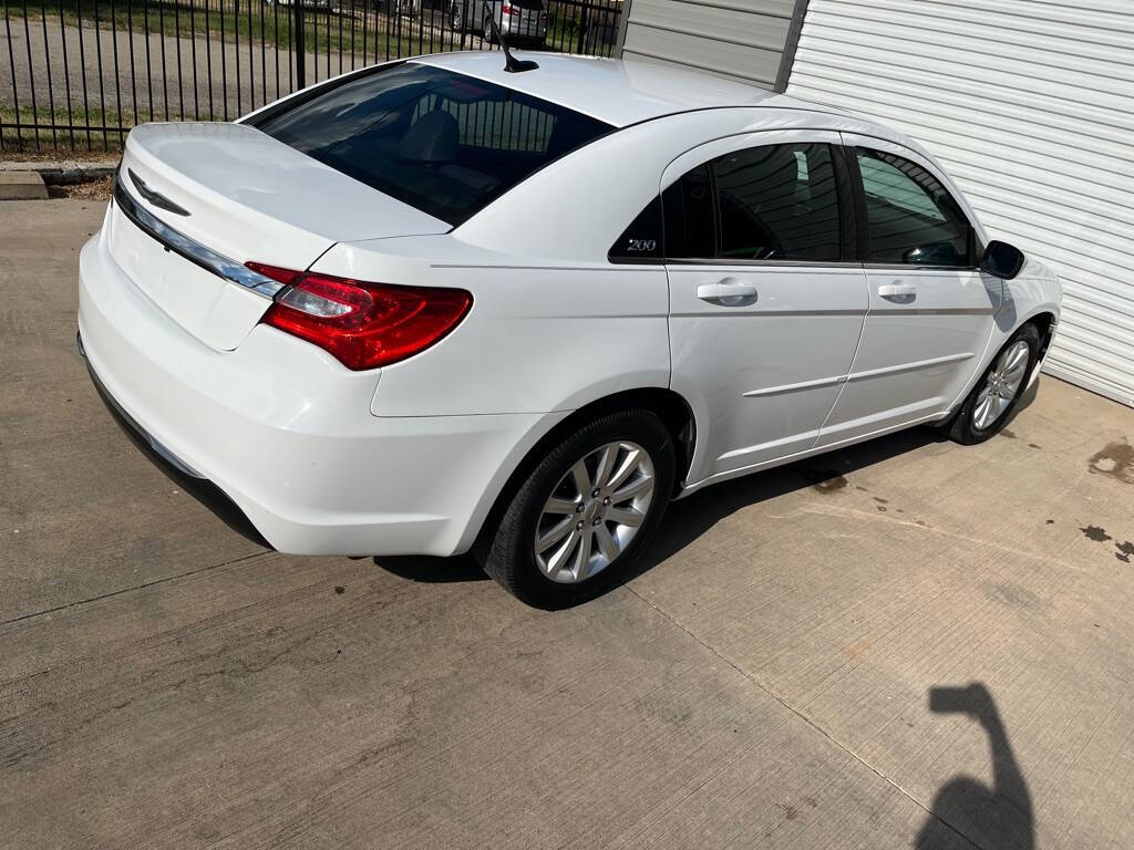 2013 Chrysler 200 for sale at Auto Haus Imports in Grand Prairie, TX