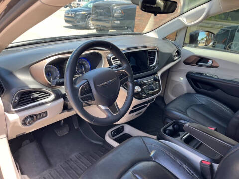 2018 Chrysler Pacifica Touring L