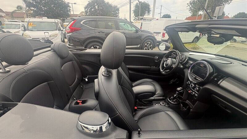 2019 MINI Convertible Cooper