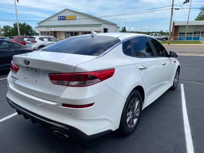 2020 Kia Optima LX