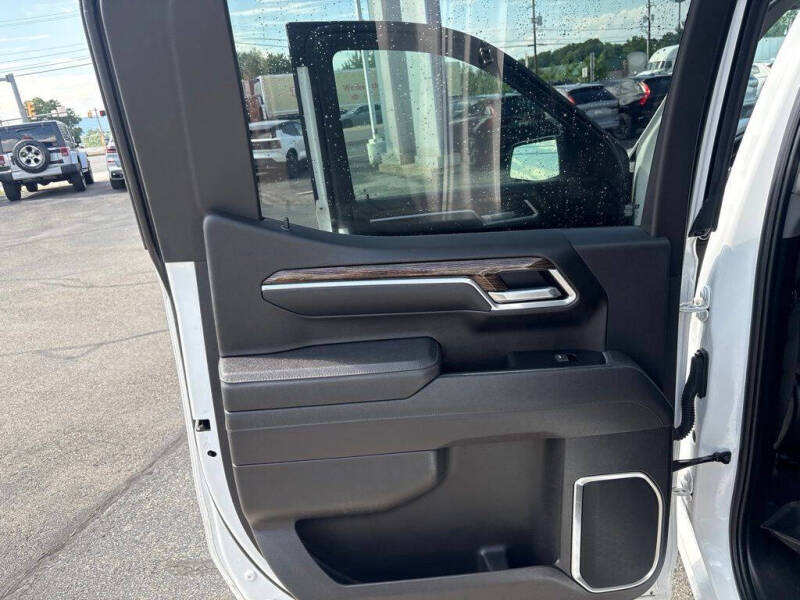 2025 GMC Sierra 1500
