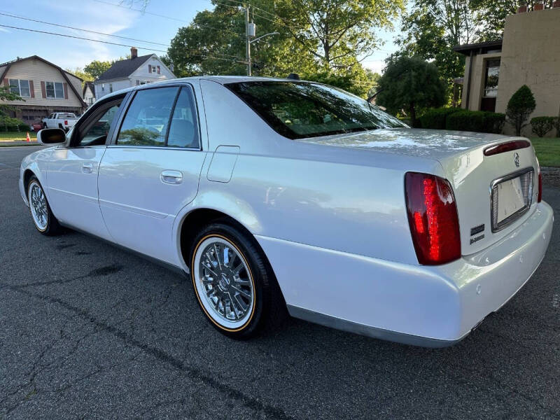 2004 Cadillac DeVille DHS