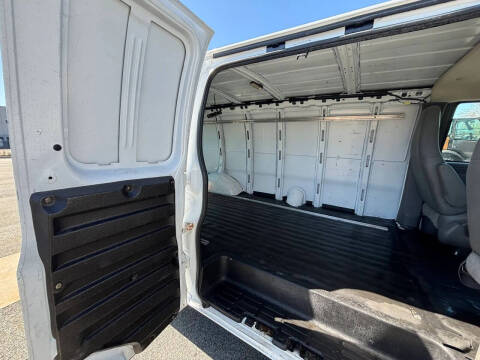 2019 Chevrolet Express 2500