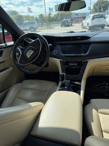 2018 Cadillac XT5 Luxury