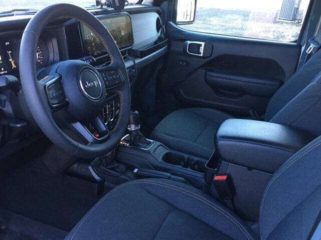 2024 Jeep Gladiator Willys