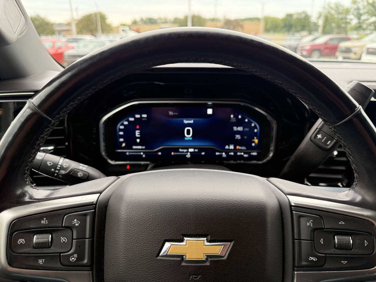 2022 Chevrolet Silverado 1500 LT photo 7