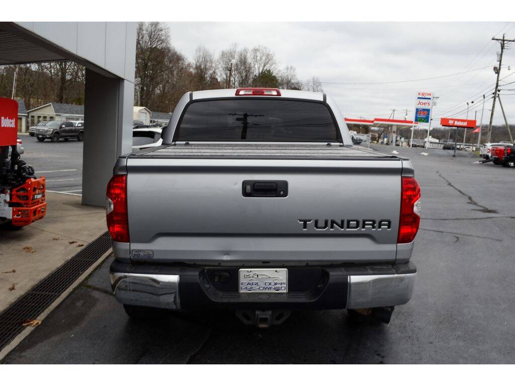 2018 Toyota Tundra for sale at EARL DUFF PRE-OWNED CENTER in Harriman, TN