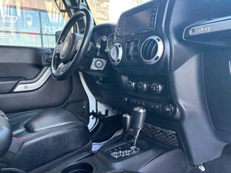 2014 Jeep Wrangler Unlimited Sahara