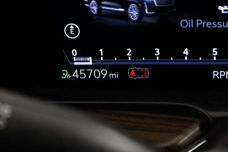 2023 Cadillac Escalade Premium Luxury