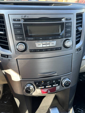 2013 Subaru Legacy 2.5i Premium