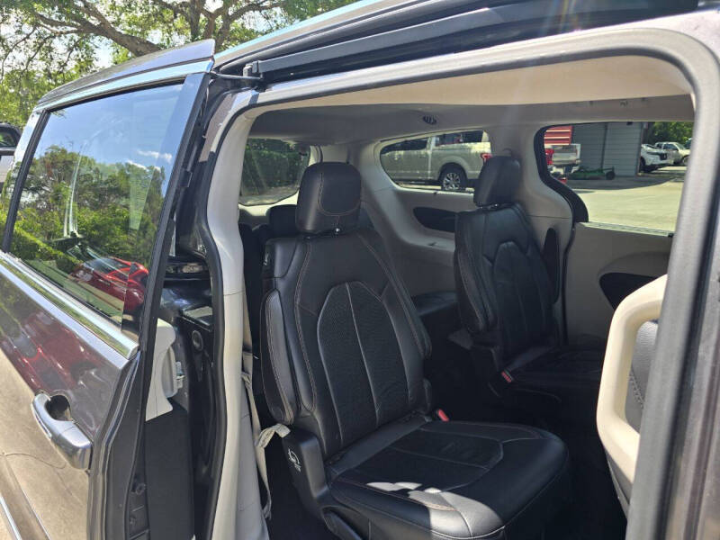 2018 Chrysler Pacifica Touring L