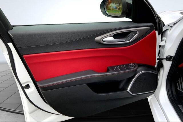 2021 Alfa Romeo Giulia Ti Sport