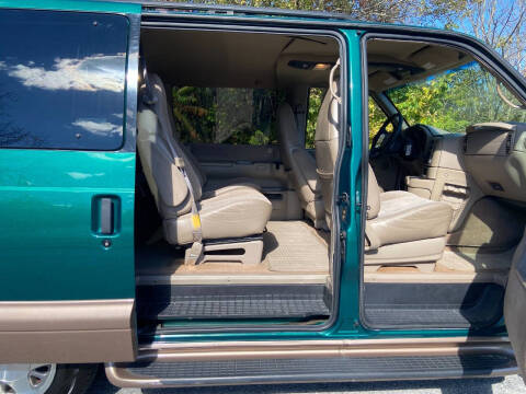 2000 Chevrolet Astro LS