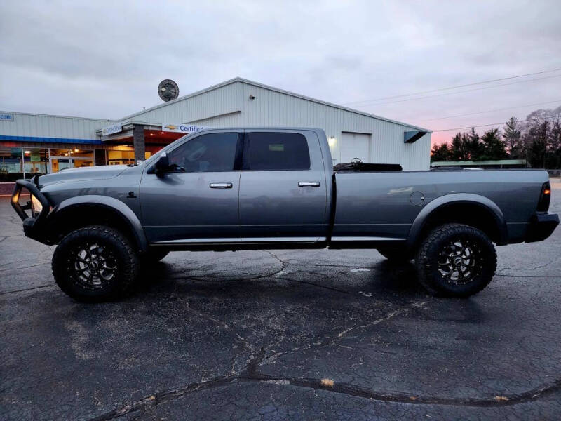 2012 RAM Ram 3500 Pickup null photo 3