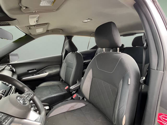 2020 Nissan Kicks SV