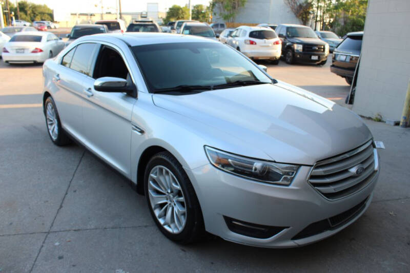 2016 Ford Taurus Limited