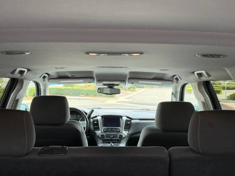 2017 Chevrolet Suburban LS