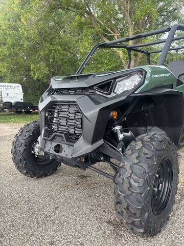 2024 Can-Am Commander Max XT