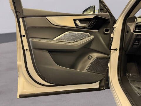 2025 Acura MDX SH-AWD