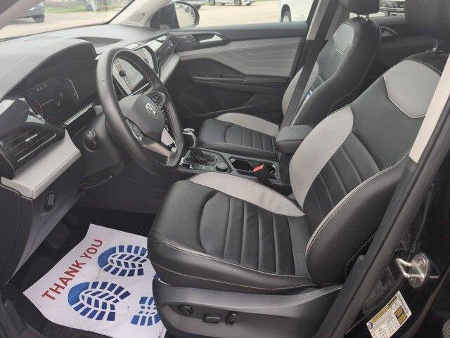 2024 Volkswagen Taos SEL 4Motion