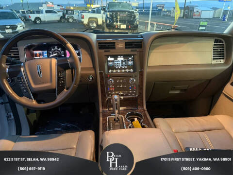 2017 Lincoln Navigator L Select