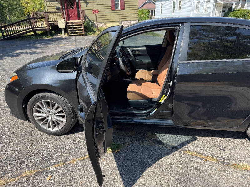 2015 Toyota Corolla S Plus