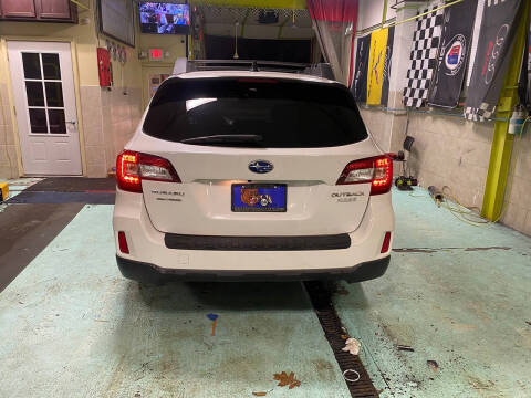 2016 Subaru Outback 2.5i Premium