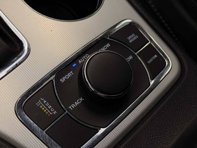 2020 Jeep Grand Cherokee SRT