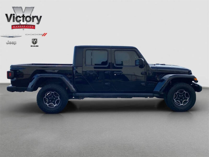 2021 Jeep Gladiator Willys