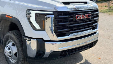 2026 GMC Sierra 3500HD CC Pro