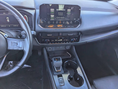 2022 Nissan Rogue Platinum