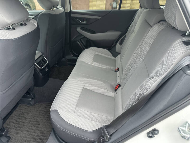 2023 Subaru Outback Premium