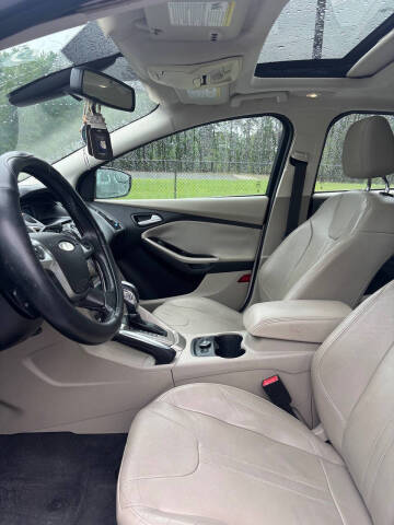2012 Ford Focus SEL