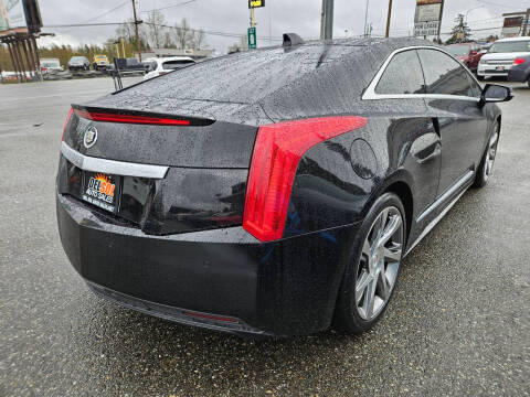 2014 Cadillac ELR