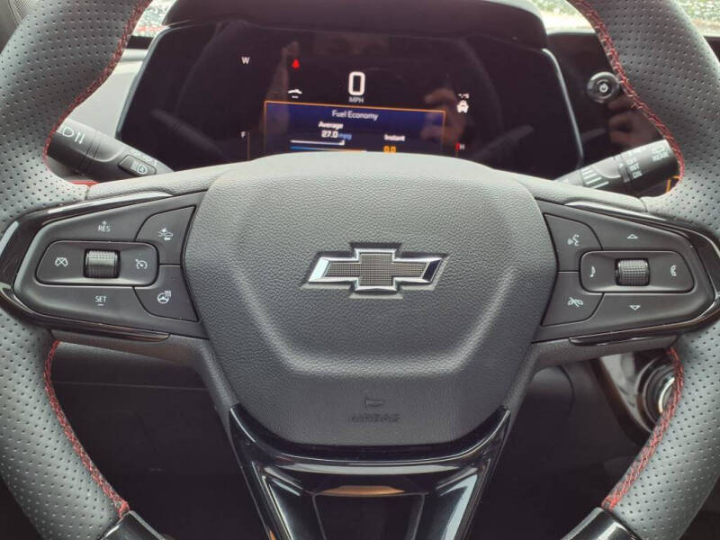 2025 Chevrolet Trax RS