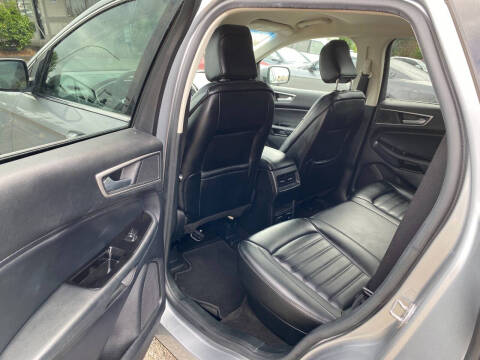2020 Ford Edge SEL