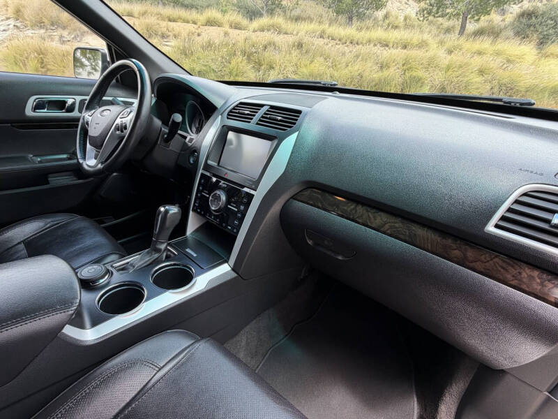 2012 Ford Explorer Limited