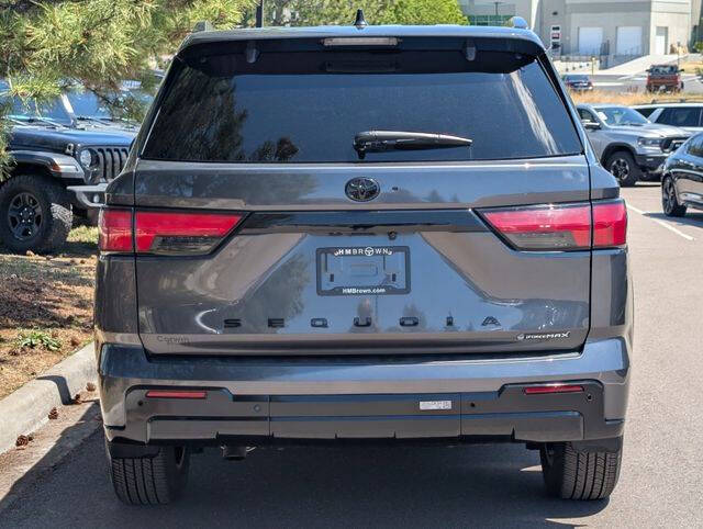 2025 Toyota Sequoia Platinum