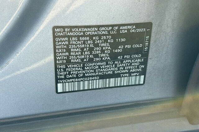 2023 Volkswagen ID.4 Pro