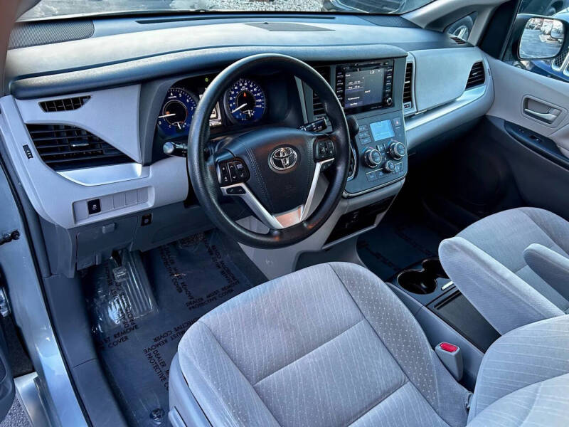 2019 Toyota Sienna