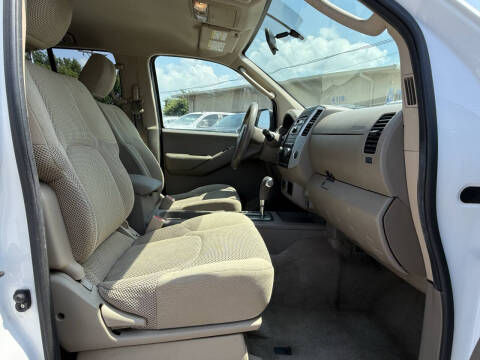 2011 Nissan Frontier SV V6