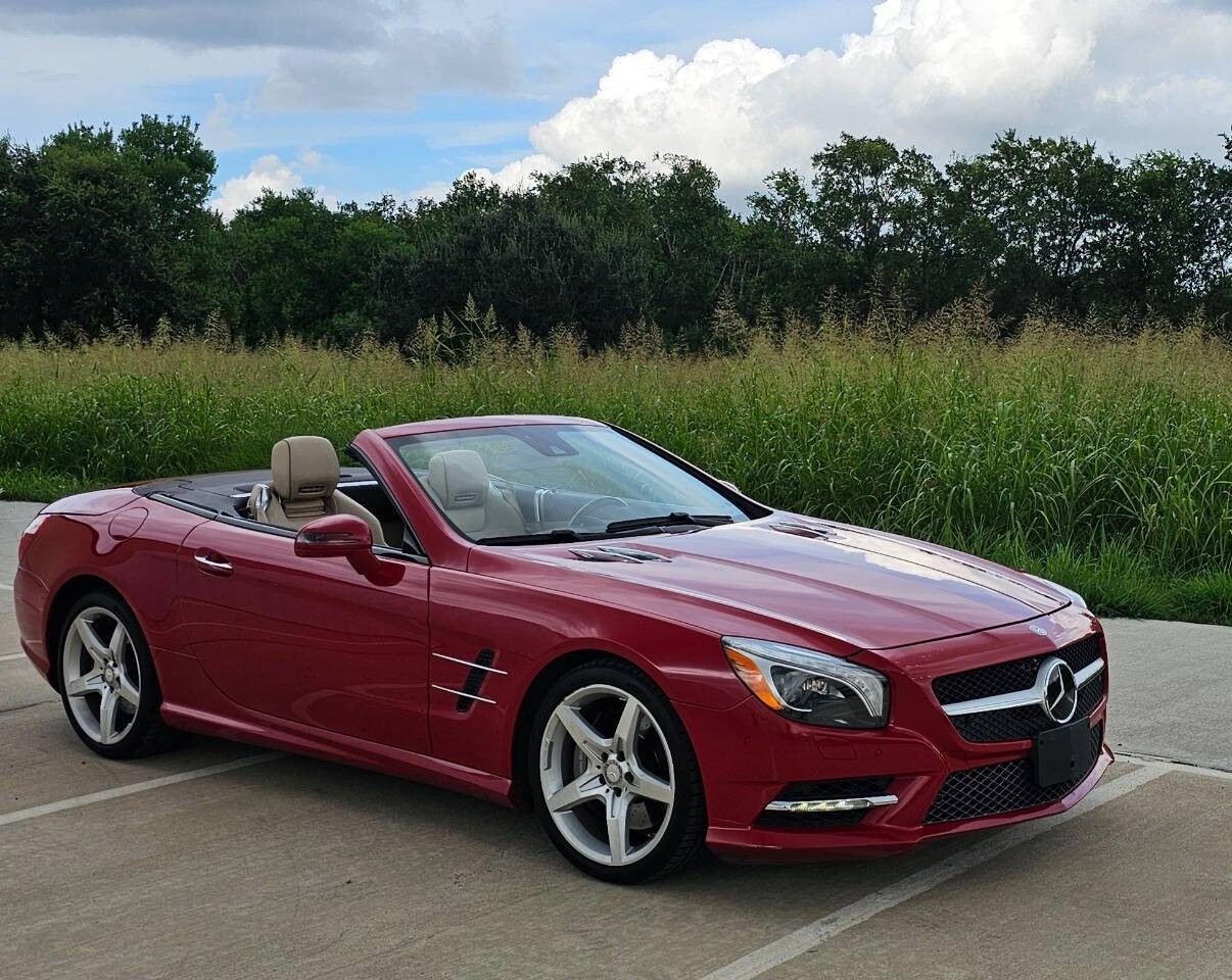 2015 Mercedes-Benz SL-Class for sale at CAR MARKET AUTO GROUP in Sugar Land, TX