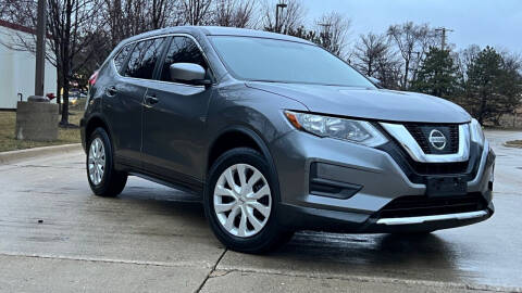 2017 Nissan Rogue for sale at Raptor Motors in Chicago IL