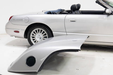 2005 Ford Thunderbird Deluxe