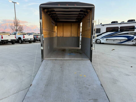 2024 Interstate Enclosed