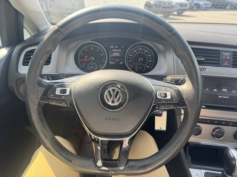 2016 Volkswagen Golf
