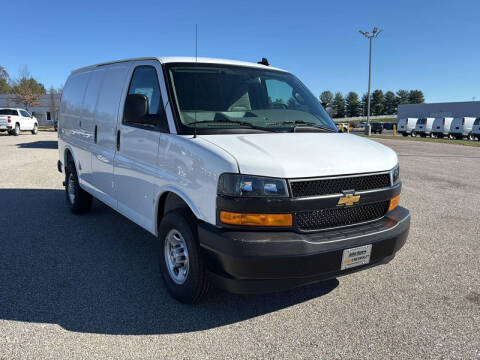 2025 Chevrolet Express 2500