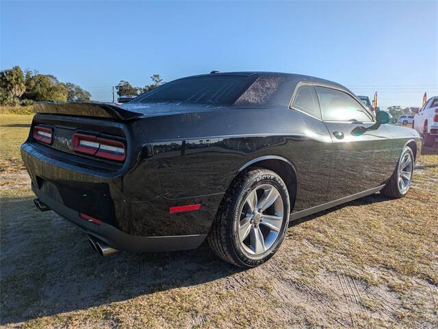 2018 Dodge Challenger SXT