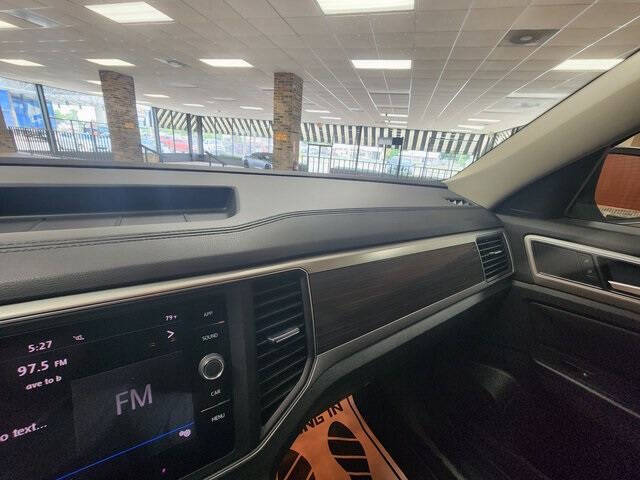 2019 Volkswagen Atlas V6 SE R-Line