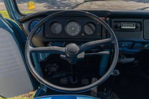 1973 Volkswagen Bus